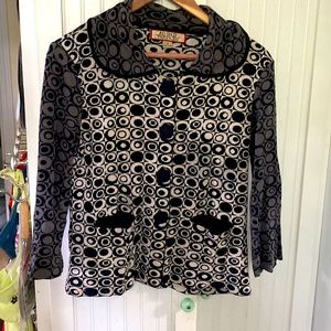 Beyond Threads, Graphic Black & White Pima/Bamboo Cotton Knit Jacket.  S.